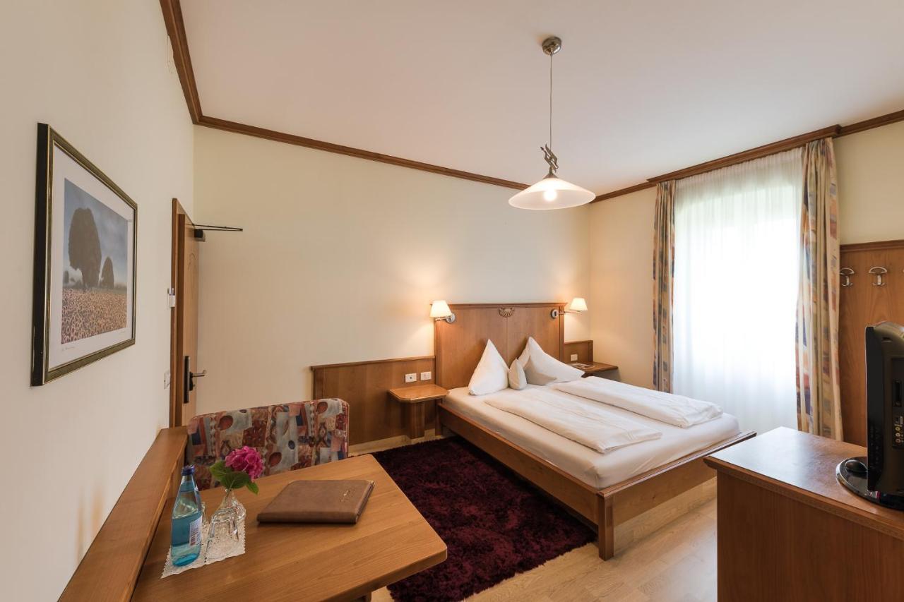 Hotel Mandelhof ***S Eppan an der Weinstraße Eksteriør billede